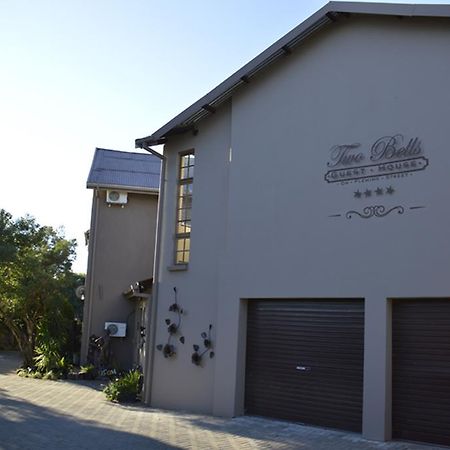 Two Bells Guest House Bloemfontein Buitenkant foto
